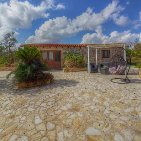 Tenuta Le Chiuse - Un'oasi Di Pace A Un Passo Dal Mare Tiggiano